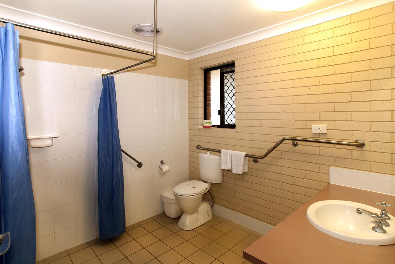 Jefferys Motel Тувумба Экстерьер фото